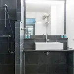 巴斯琛哥罗普酒店 酒店