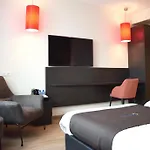 巴斯琛哥罗普酒店 酒店 格林