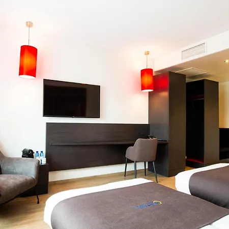 Bastion Hotel 3*