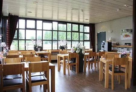 Otel Bastion 3*