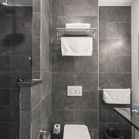 Hotel Bastion 3*